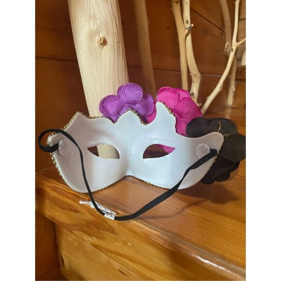 Adult Lace Eye Mask - Picture 2 of 2